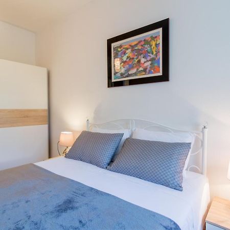 Secret Garden Apartment 波雷奇 外观 照片