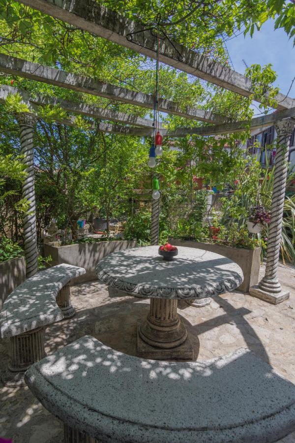 Secret Garden Apartment 波雷奇 外观 照片